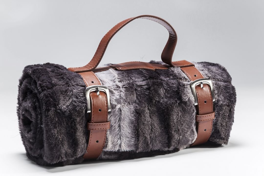 KARE Decke Fur Square Mix 60286